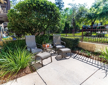 955 Registry Boulevard - Photo Thumbnail 12