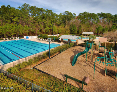 955 Registry Boulevard - Photo Thumbnail 33