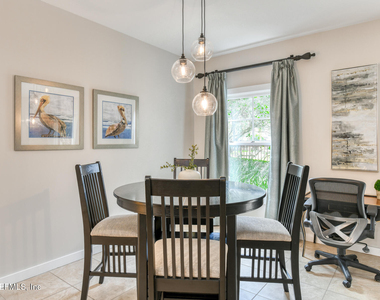 955 Registry Boulevard - Photo Thumbnail 3