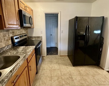 5351 Royce Avenue - Photo Thumbnail 23
