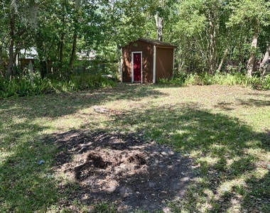5351 Royce Avenue - Photo Thumbnail 2