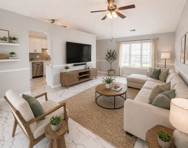 828 Huron Court - Photo Thumbnail 2