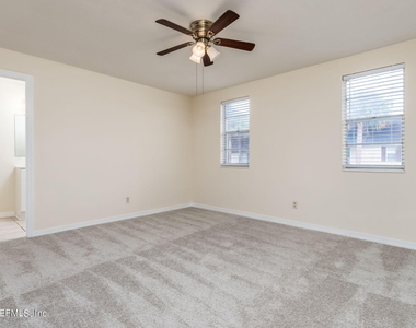 1735 El Camino Road - Photo Thumbnail 6