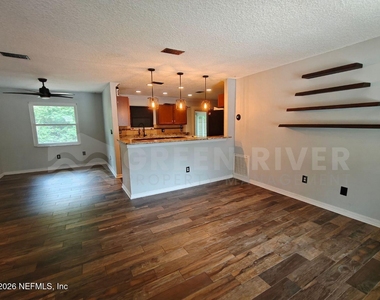 1549 Sonoma Court - Photo Thumbnail 6