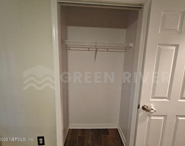 1549 Sonoma Court - Photo Thumbnail 20