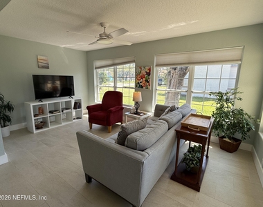 130 Southwind Circle - Photo Thumbnail 8
