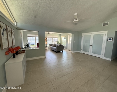 130 Southwind Circle - Photo Thumbnail 7