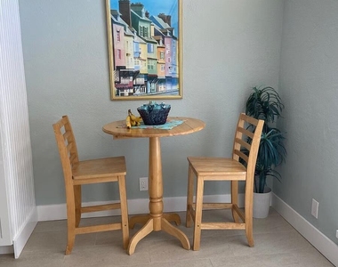 130 Southwind Circle - Photo Thumbnail 6
