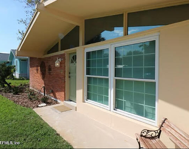130 Southwind Circle - Photo Thumbnail 3
