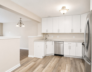 3108 Reflection Drive - Photo Thumbnail 4