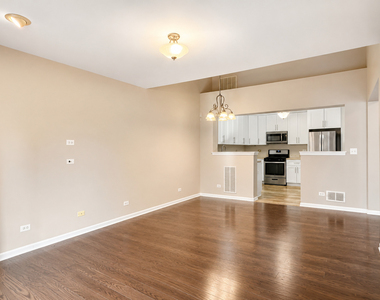 3108 Reflection Drive - Photo Thumbnail 2