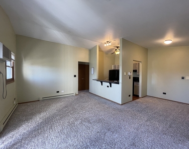 1375 Nw Cunat Court - Photo Thumbnail 4