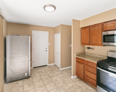 164 Galewood Drive - Photo Thumbnail 2