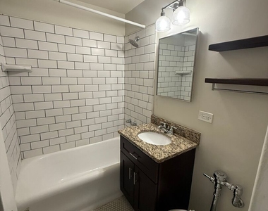 1211 N Lasalle Street - Photo Thumbnail 9