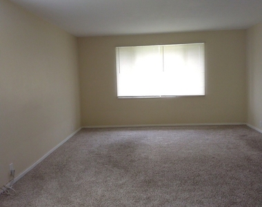 3484 Western Avenue - Photo Thumbnail 2