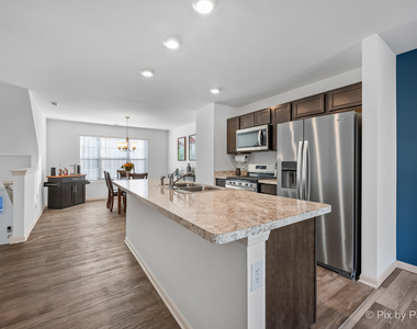 2544 Alison Avenue - Photo Thumbnail 4