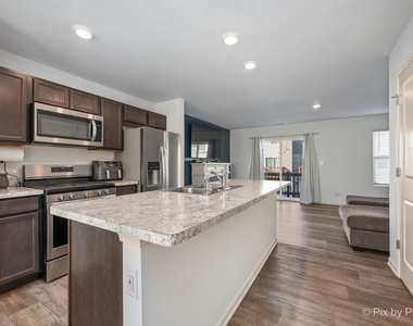 2544 Alison Avenue - Photo Thumbnail 2