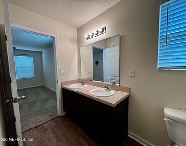 9086 Tahoe Lane - Photo Thumbnail 24
