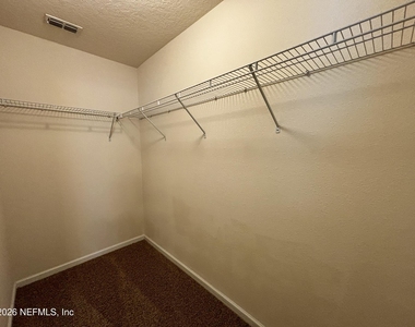 9086 Tahoe Lane - Photo Thumbnail 16