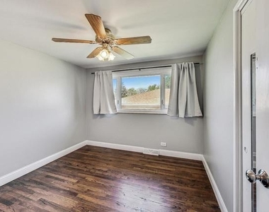 509 N Willow Road - Photo Thumbnail 9