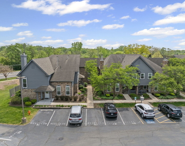 11 Foxcroft Road - Photo Thumbnail 1
