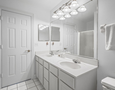 11 Foxcroft Road - Photo Thumbnail 23