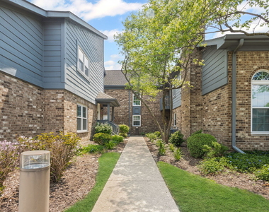 11 Foxcroft Road - Photo Thumbnail 26