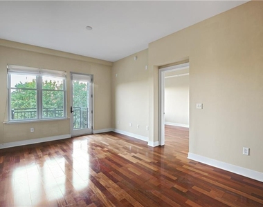 201 W Ponce De Leon Avenue - Photo Thumbnail 8