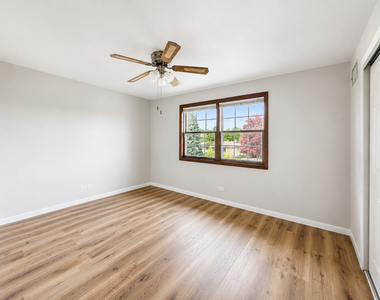 7915 S 84th Avenue - Photo Thumbnail 1