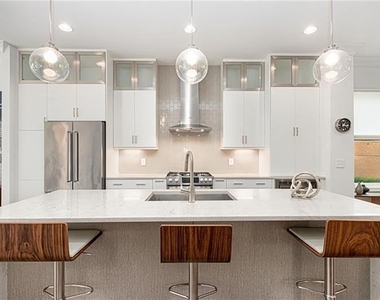 3571 Blair Circle Ne - Photo Thumbnail 11