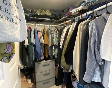 1101 W Pratt Boulevard - Photo Thumbnail 12