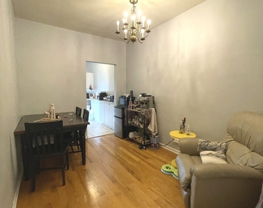 1101 W Pratt Boulevard - Photo Thumbnail 11