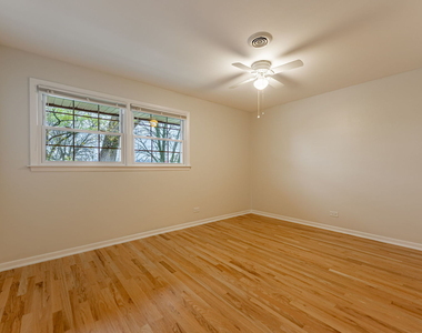 209 Washington Square - Photo Thumbnail 10