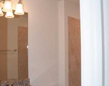 403 Orchard Pass Avenue - Photo Thumbnail 7