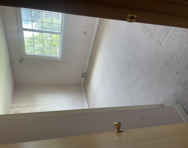 1802 W Willow Lane - Photo Thumbnail 6