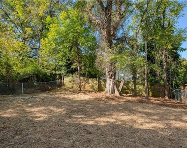 1015 Sims Street Sw - Photo Thumbnail 36