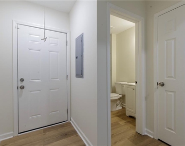 1015 Sims Street Sw - Photo Thumbnail 33