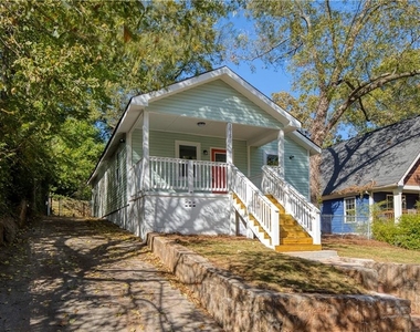 1015 Sims Street Sw - Photo Thumbnail 5