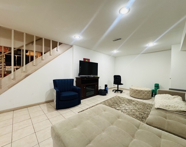 2164 Seaver Lane - Photo Thumbnail 13
