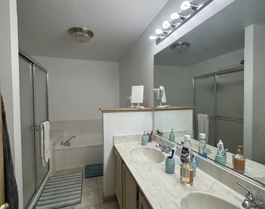 2164 Seaver Lane - Photo Thumbnail 24