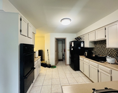 2164 Seaver Lane - Photo Thumbnail 18
