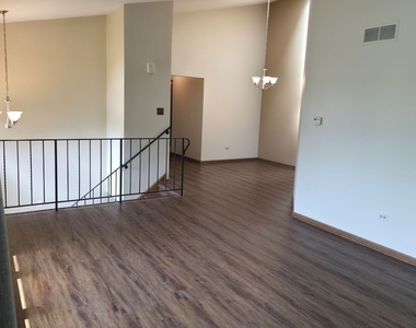 9234 Windsor Parkway - Photo Thumbnail 3