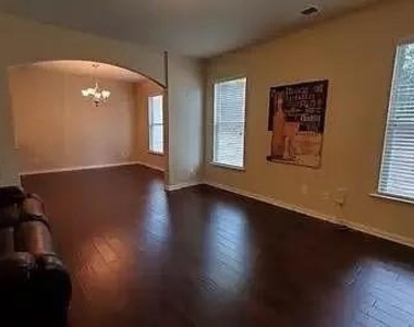 3524 Castleberry Village Cir - Photo Thumbnail 2