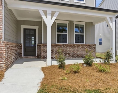 142 Henley Street - Photo Thumbnail 2