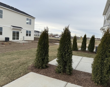 302 Kingsport Drive - Photo Thumbnail 22