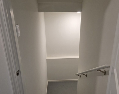 6802 Daly Lane - Photo Thumbnail 20