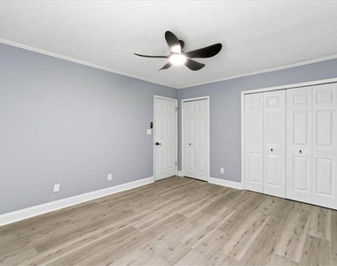 2696 Greentree Drive Se - Photo Thumbnail 17