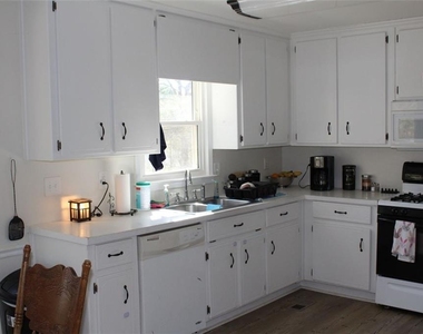 15 Caboose Court Sw - Photo Thumbnail 4
