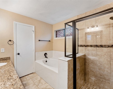 5622 Village Park Drive - Photo Thumbnail 23