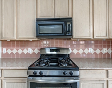 20926 Kenna Cove Lane - Photo Thumbnail 23